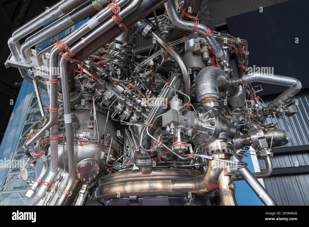 Motore a razzo, Davidson Center for Space Exploration: Saturn V Hall. U.S. Space and Rocket Center, Huntsville, Alabama. Foto Stock