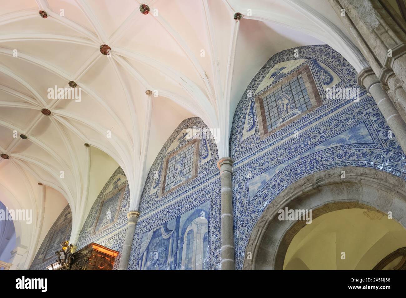 Dettagli della magnifica Igreja de São João Evangelista (Chiesa di San Giovanni Evangelista), Evora, Portogallo Foto Stock