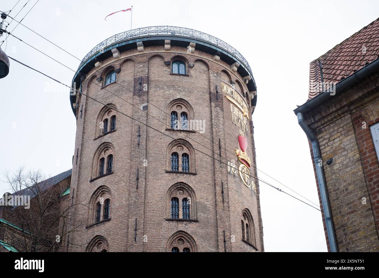 Copenaghen, Danimarca - 6 aprile 2024: Esterno della Torre Rotonda. Foto Stock