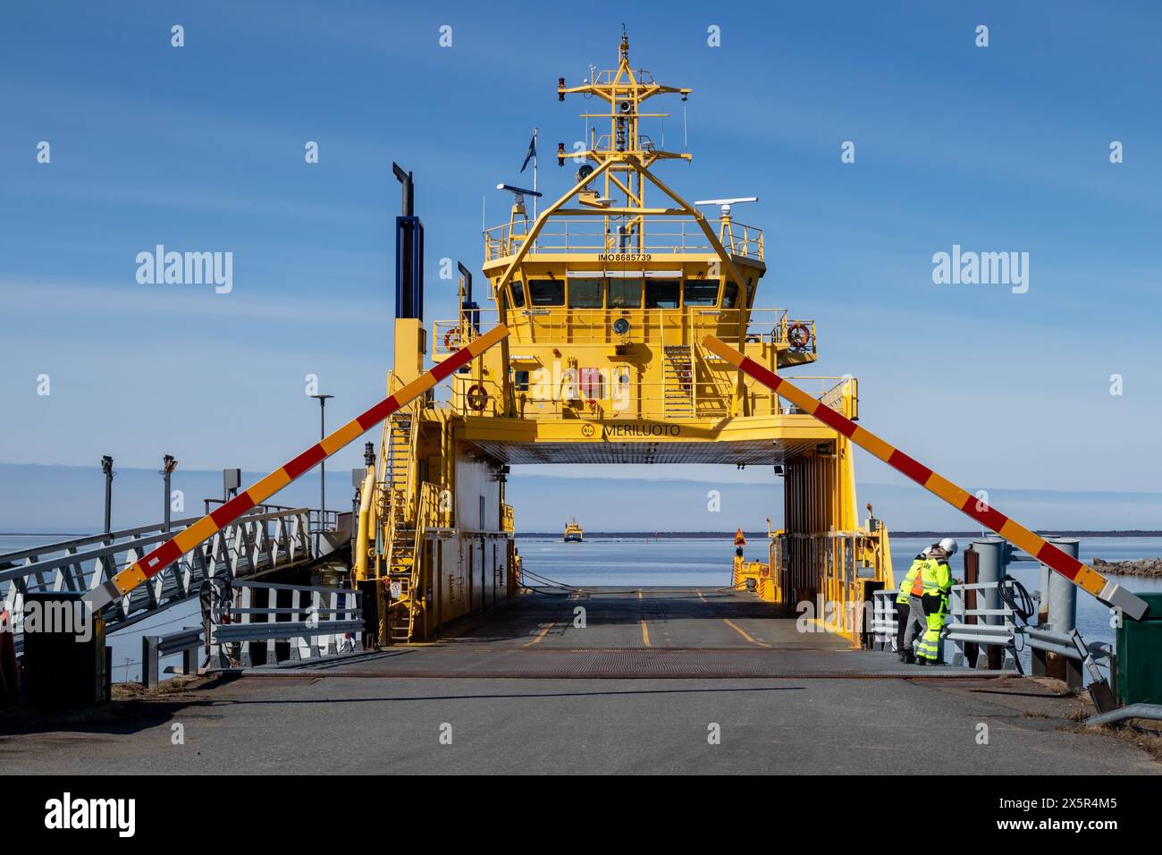 Oulu, Finlandia – 05 09 2024: Traghetto vuoto Foto Stock