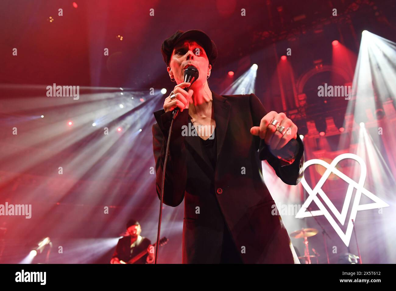 LONDRA, INGHILTERRA - 10 MAGGIO: Ville Valo di «VV» si esibisce alla Royal Albert Hall il 10 maggio 2024 a Londra, Inghilterra. CAP/Mar ©Mar/Capital Pictures credito: Capital Pictures/Alamy Live News Foto Stock