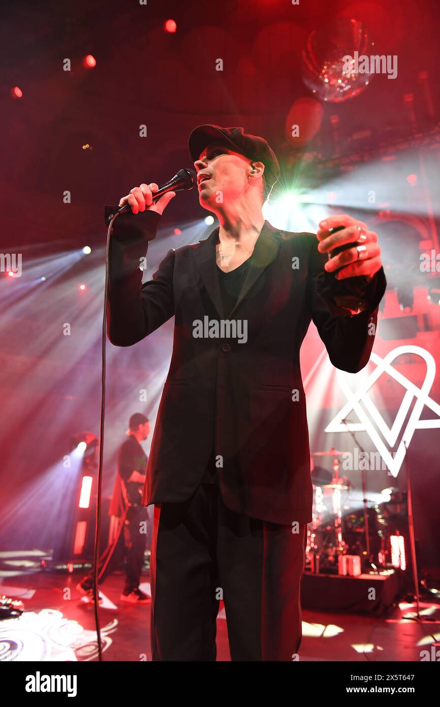 LONDRA, INGHILTERRA - 10 MAGGIO: Ville Valo di «VV» si esibisce alla Royal Albert Hall il 10 maggio 2024 a Londra, Inghilterra. CAP/Mar ©Mar/Capital Pictures credito: Capital Pictures/Alamy Live News Foto Stock