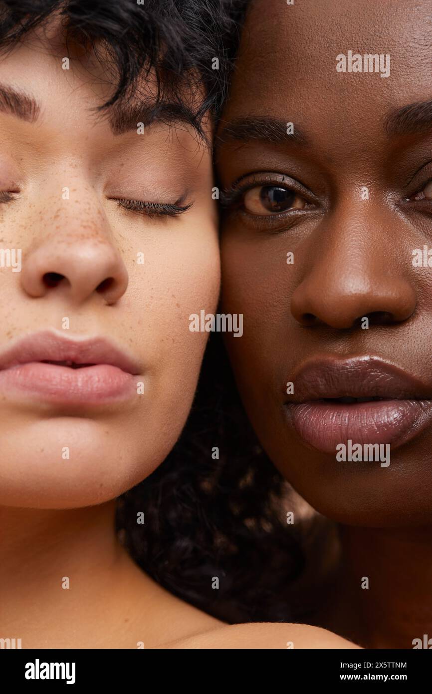 Primo piano ritratto di belle donne Foto Stock