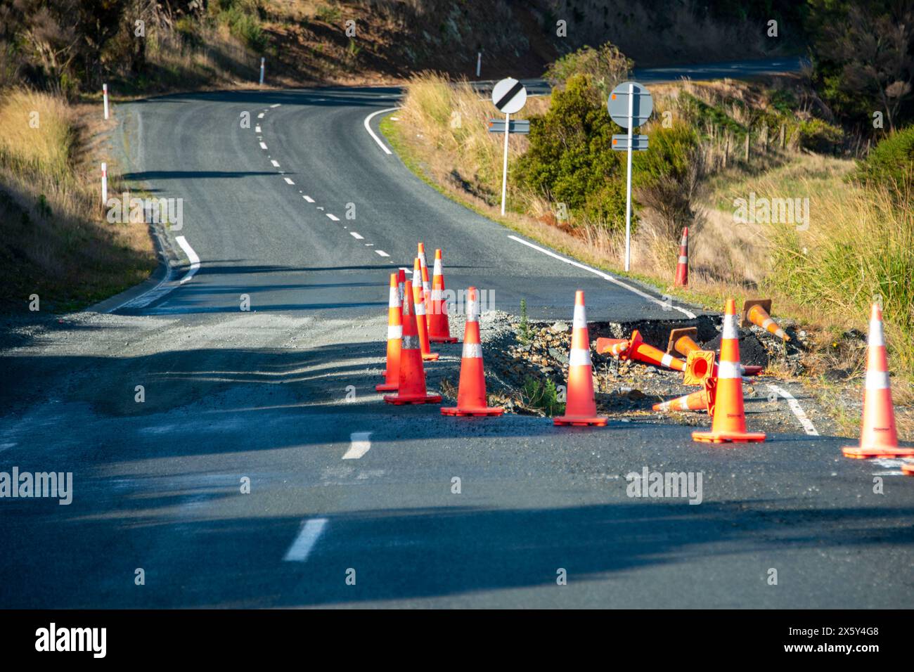 Danni ambientali sulla strada Foto Stock