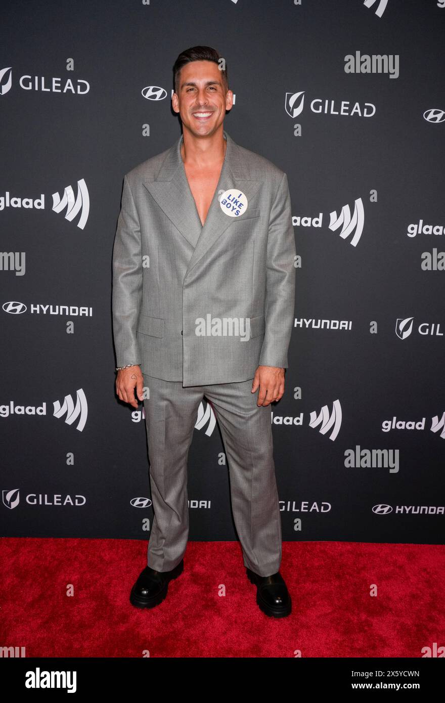 New York, Stati Uniti. 11 maggio 2024. 11/5/24, New York, New York, Stati Uniti Cody Rigsby sul Red carpet durante la 35esima edizione dei GLAAD Media Awards, tenutasi presso il New York Hilton Midtown a New York City, New York, USA, sabato 11 maggio 2024. Crediti: Jennifer Graylock/Alamy Live News Foto Stock