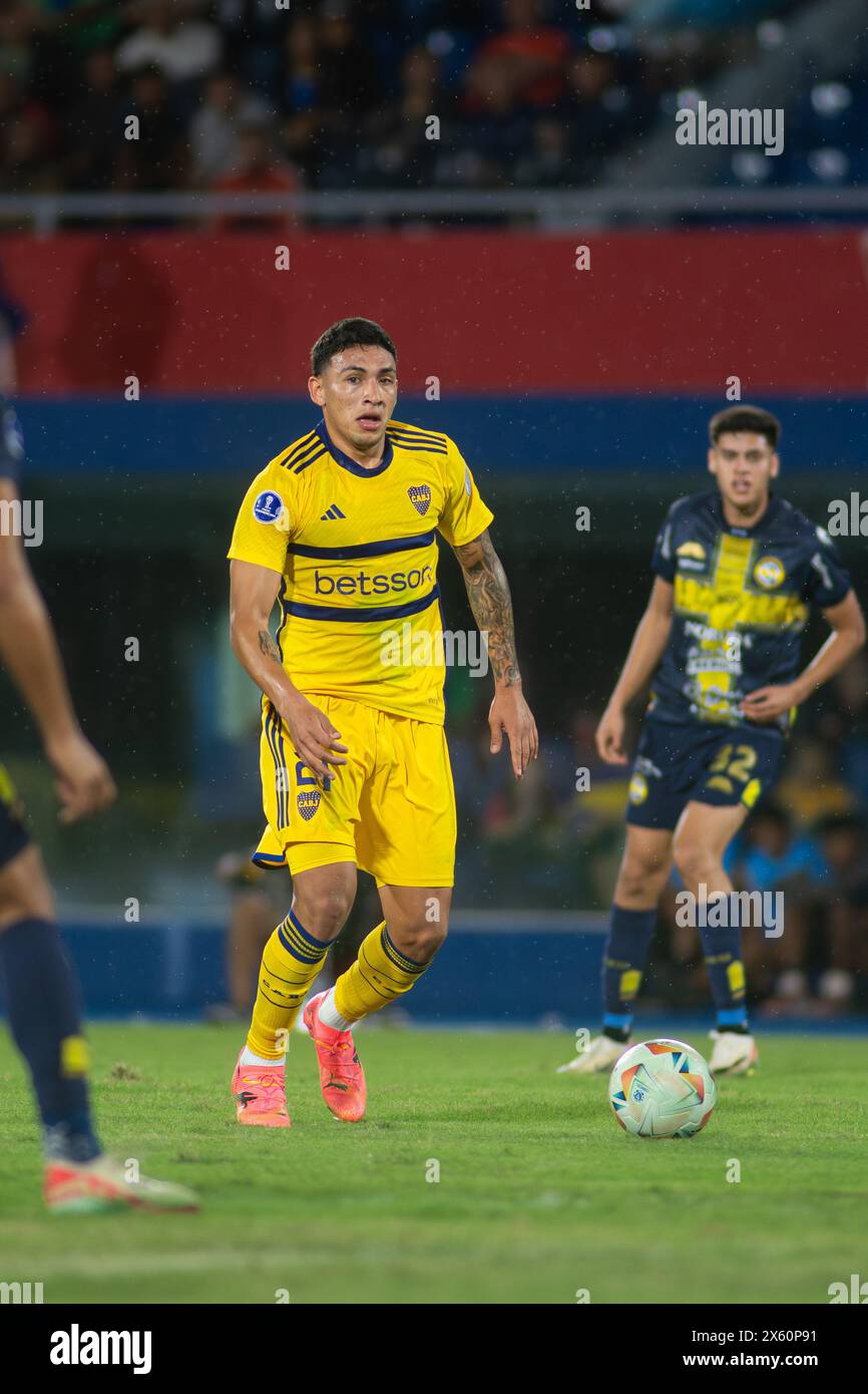 Ezequiel 'equi' Fernandez - sportivo Trinidense (1) contro Club Atletico Boca Juniors (2) partita, gruppo di fase (gruppo D) CONMEBOL Sudamericana 2024. Foto Stock
