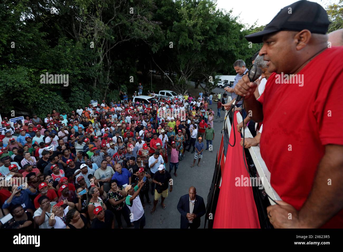 Membri del movimento senza terra salvador, bahia, brasile - 18 aprile 2024: Membri del movimento Sem Terra - MST - sono visti durante un evento pubblico nella città di Salvador. SALVADOR BAHIA BRASILE Copyright: XJoaxSouzax 180424JOA480 Foto Stock