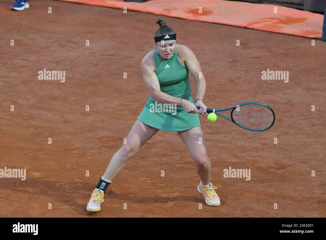 Roma, Italia. 12 maggio 2024. Elina Svitolina (UKR) durante il terzo turno contro Anna Kalinskaya (RUS) del torneo WTA Master 1000 internazionali BNL D'Italia al foro Italico il 12 maggio 2024 Fabrizio Corradetti/LiveMedia Credit: Independent Photo Agency/Alamy Live News Foto Stock