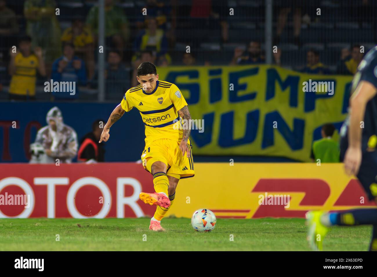 Ezequiel 'equi' Fernandez - sportivo Trinidense (1) contro Club Atletico Boca Juniors (2) partita, gruppo di fase (gruppo D) CONMEBOL Sudamericana 2024. Foto Stock