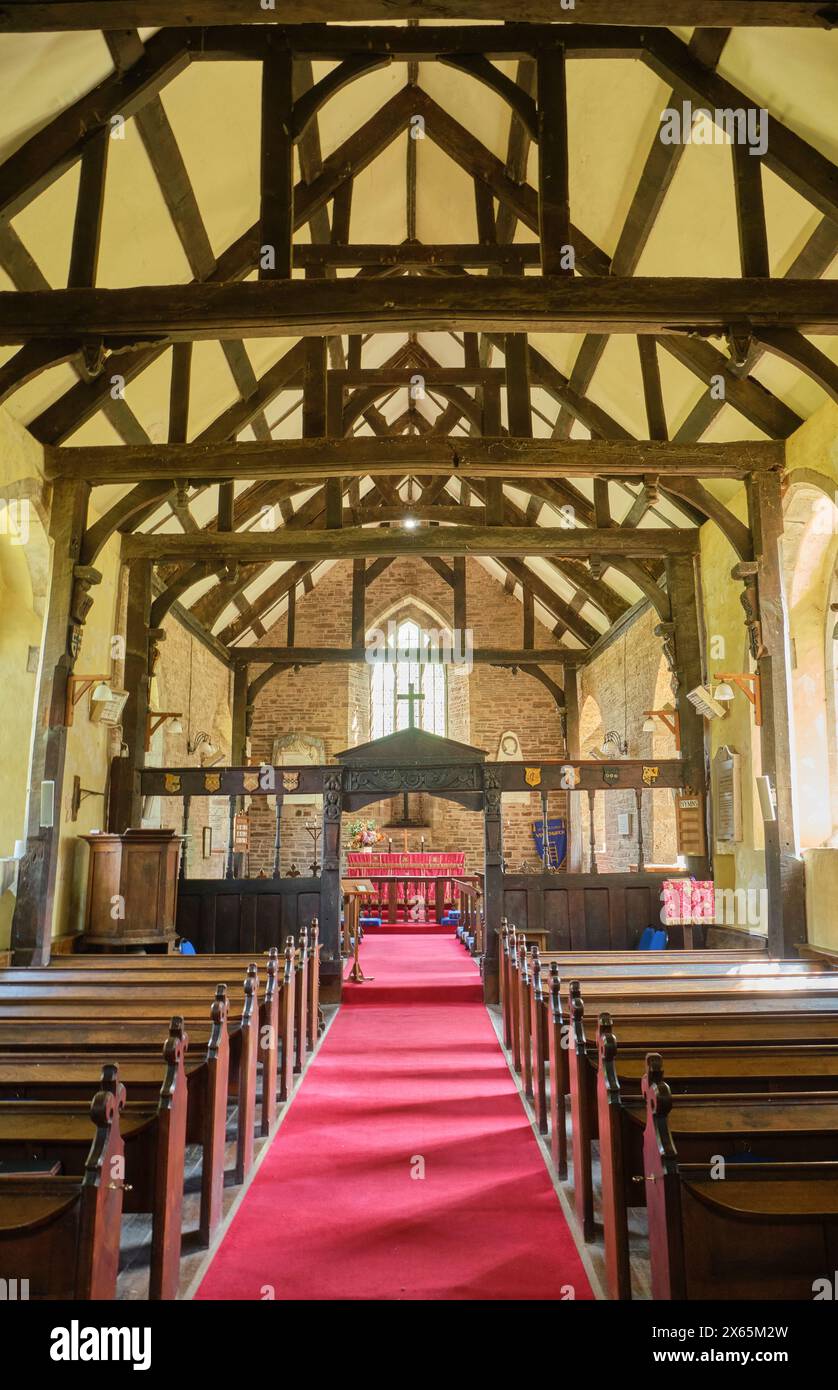 Interno della chiesa di St Bartholomew, Vowchurch, Golden Valley, Herefordshire Foto Stock