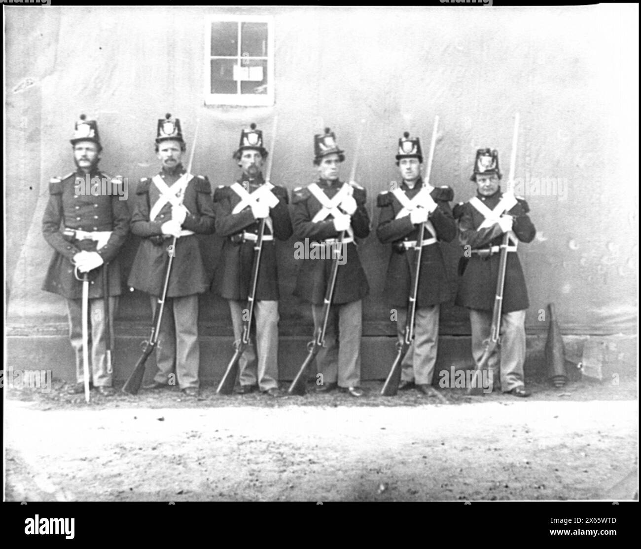 Washington, D.C. sei marines con baionette fisse al Navy Yard, fotografie della Guerra civile 1861-1865 Foto Stock