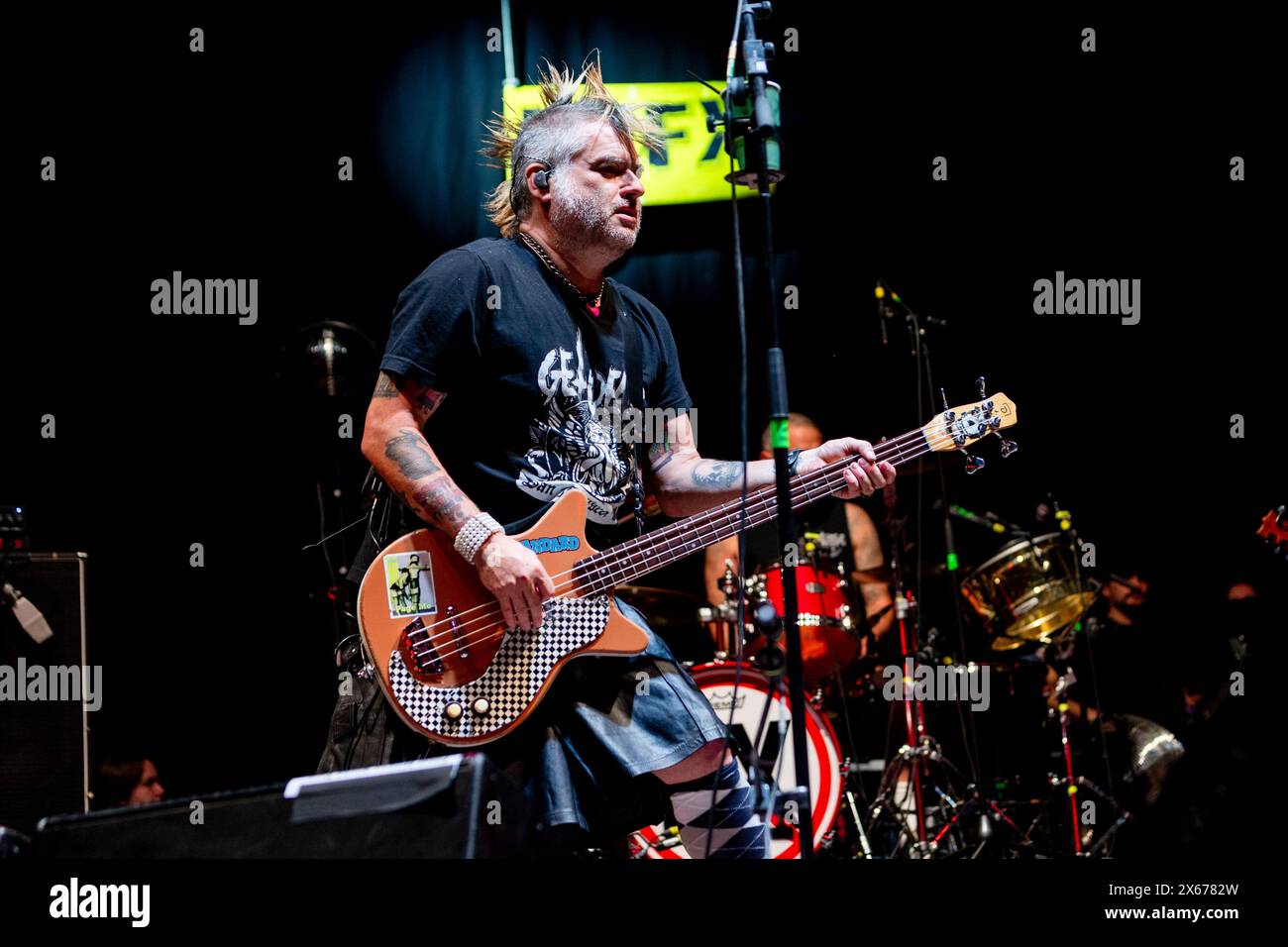 FAT Mike della band punk rock NOFX si esibisce dal vivo al ponte di Milano, il 12 maggio 2024, per gli ultimi show italiani della loro carriera prima di sciogliersi. (Foto di Mairo Cinquetti/NurPhoto) Foto Stock