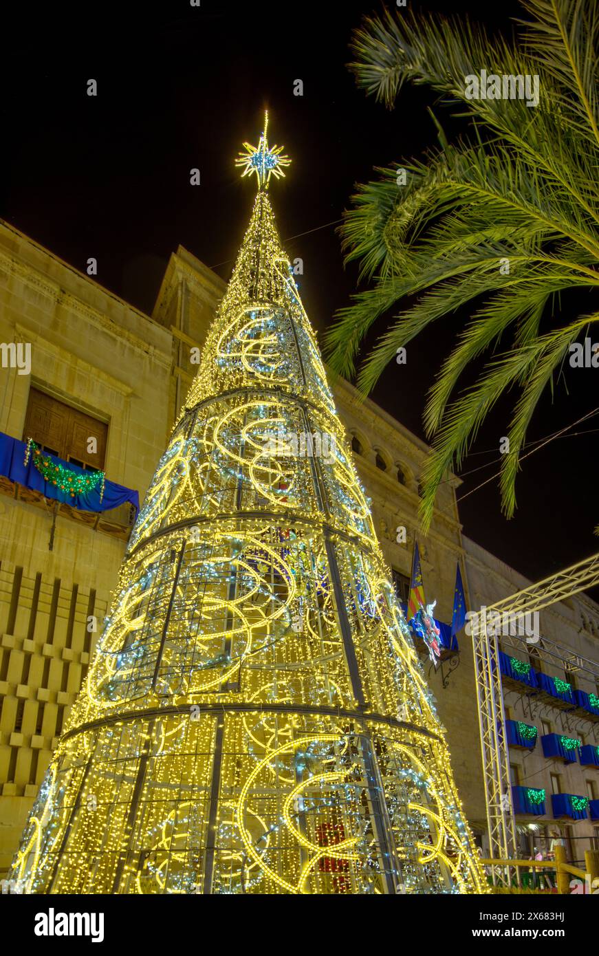 Decorazione natalizia, ora blu, Natale, Avvento, architettura, Elche, provincia di Alicante, Autonomy Valencia, Spagna, Foto Stock
