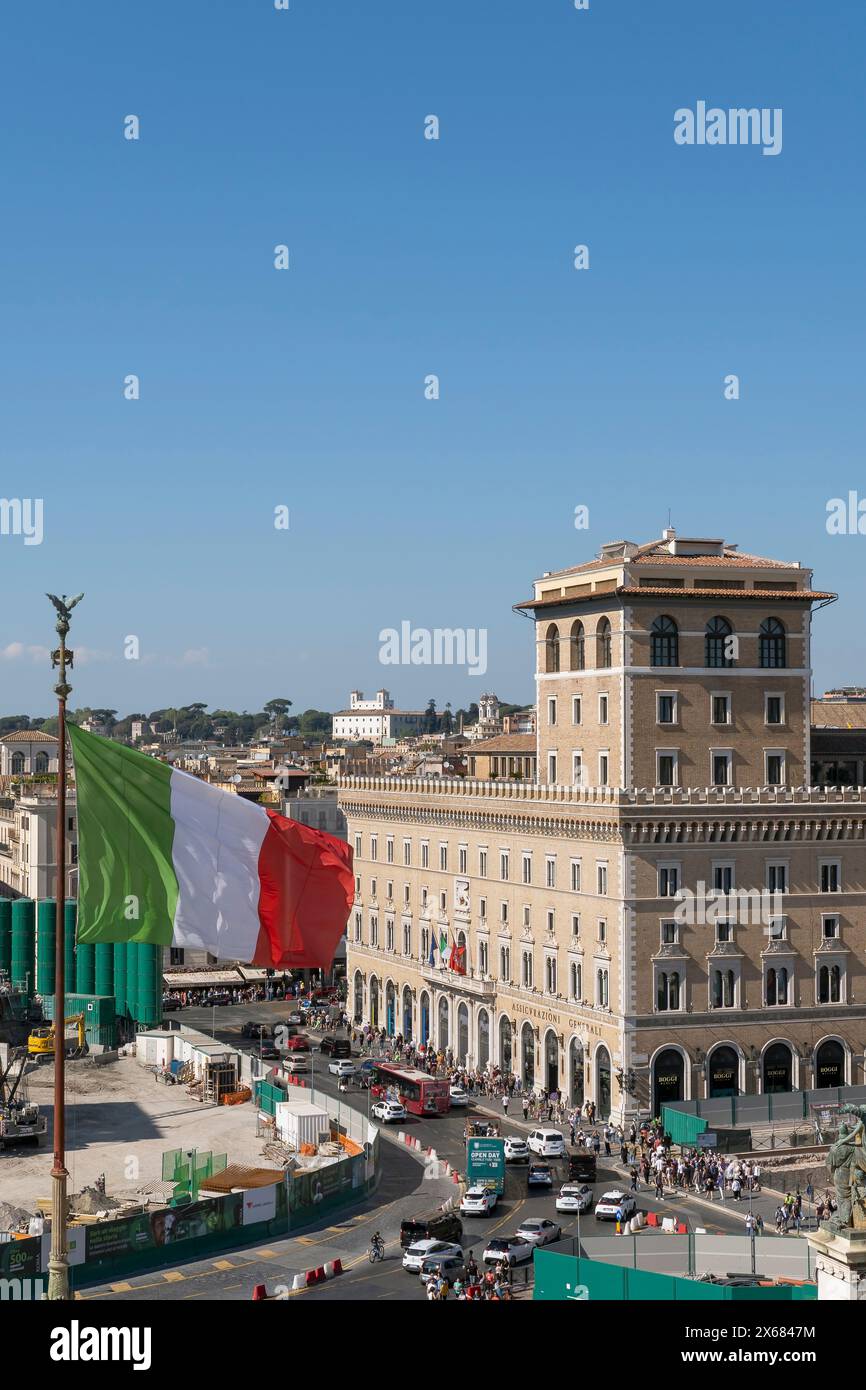Cantiere per la nuova linea C della metropolitana, metropolitana e stazione della metropolitana. Piazza Venezia, centro storico di Roma. Italia, Europa - Copia spazio Foto Stock