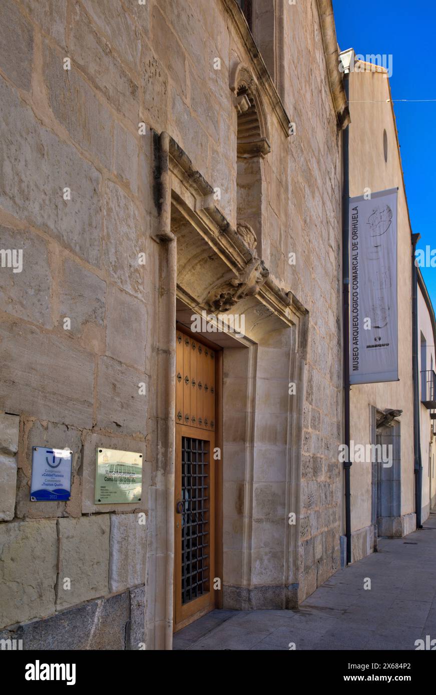 Museo arqueologico comarcal, museo, facciata della casa, visita della città, città vecchia, Architecture, Orihuela, Vega Baya del Segura, Comunità Valenciana, Spagna, Foto Stock