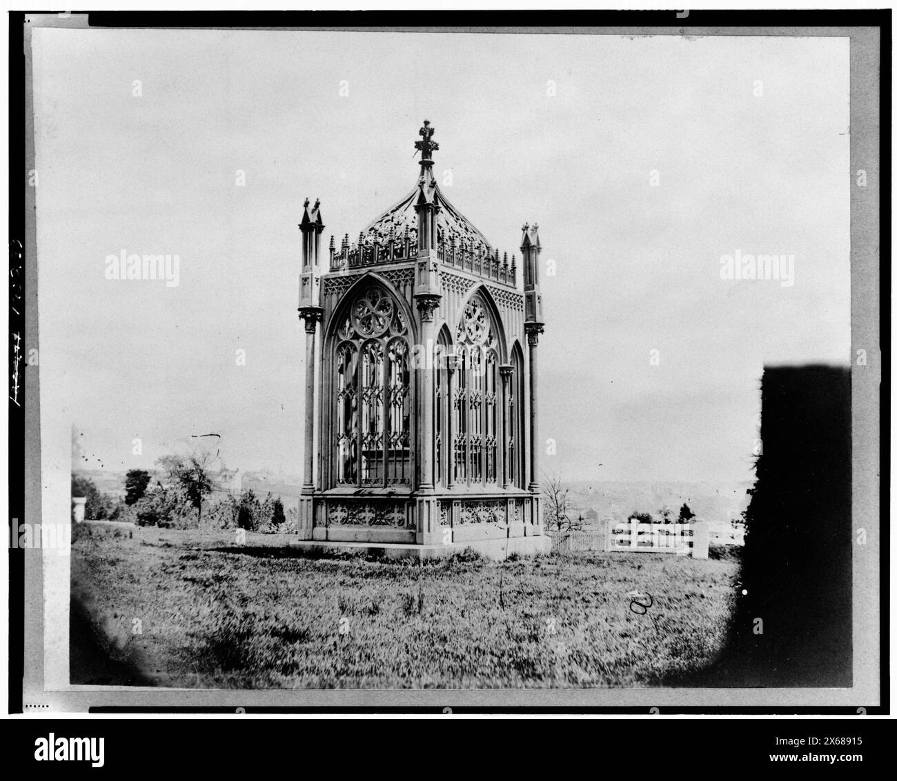 La tomba di James Monroe, vicino Richmond, Virginia, Civil War Photography Collection (Biblioteca del Congresso). Monroe, James,--1758-1831--Tomba--Virginia--Richmond. , Tombe e monumenti sepolcrali--Virginia--Richmond--1860-1910. Foto Stock