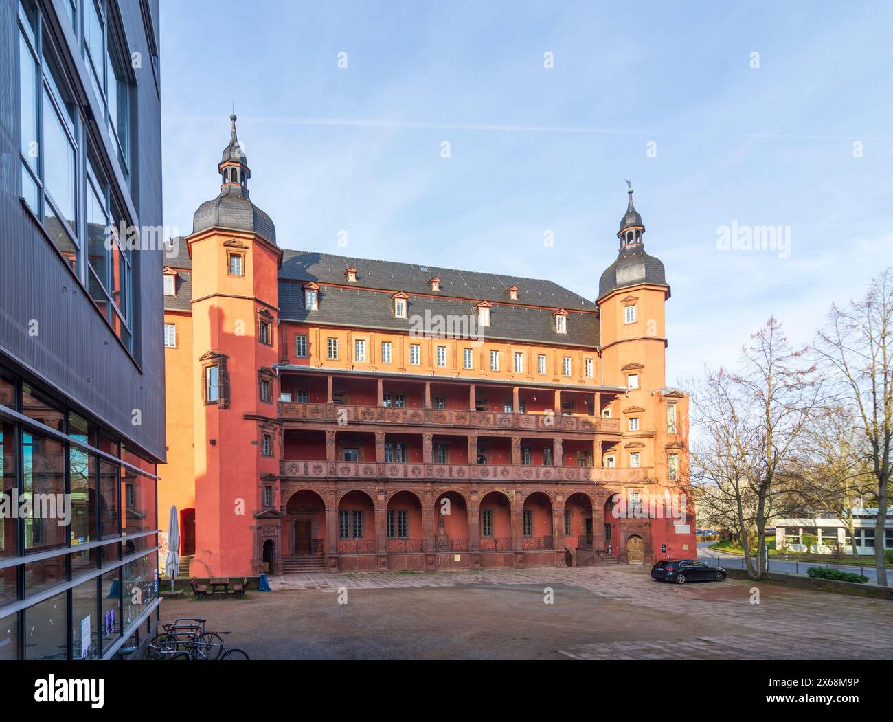 Offenbach am Main, Schloss di Isenburger (castello di Isenburg), oggi Hochschule für Gestaltung (HfG) (Collegio del Design) a Francoforte sul meno, Assia, Germania Foto Stock