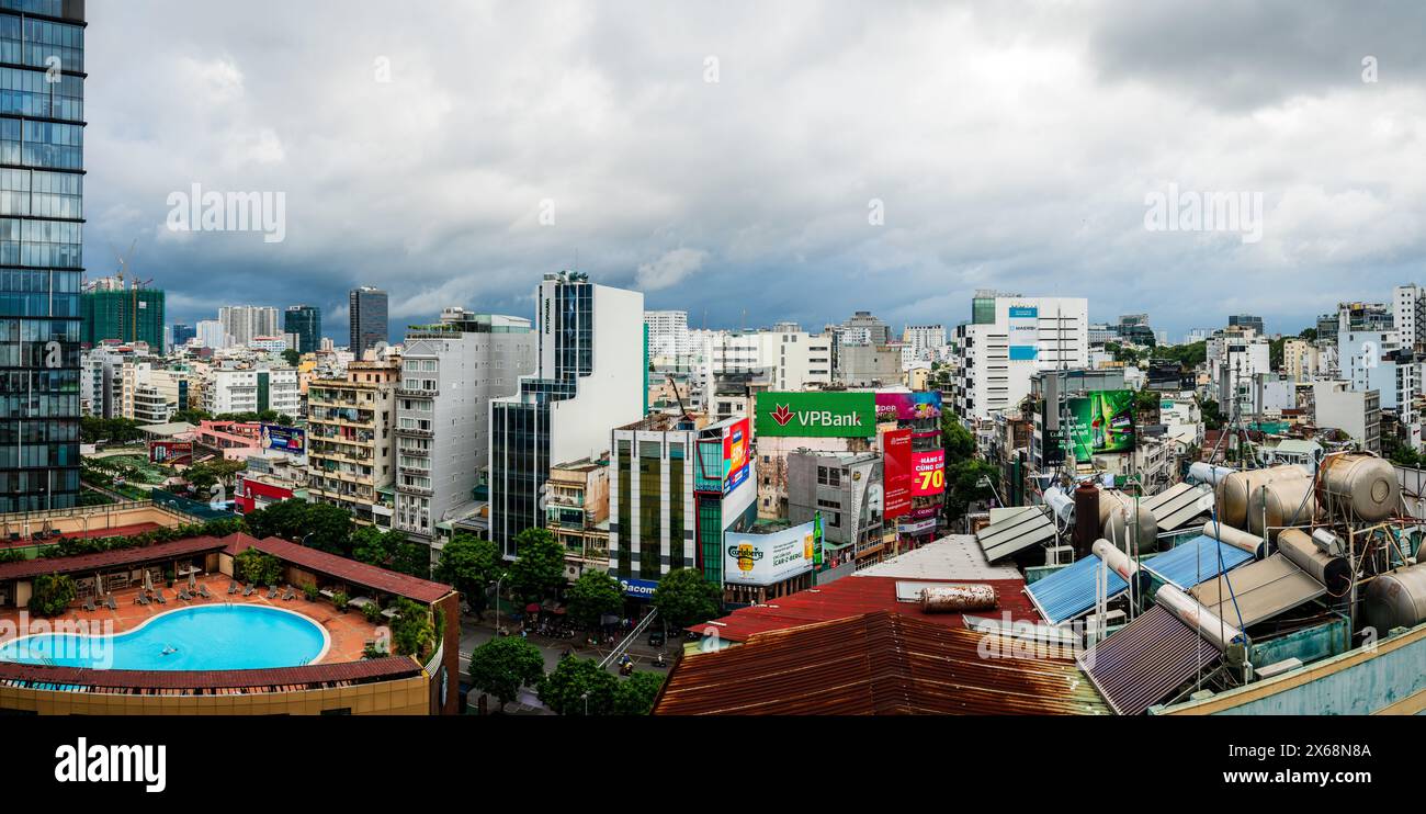 Но chi Minh City, Vietnam, 23 novembre 2022: Veduta del distretto di Ben Thanh della città di Но chi Minh, Vietnam Foto Stock