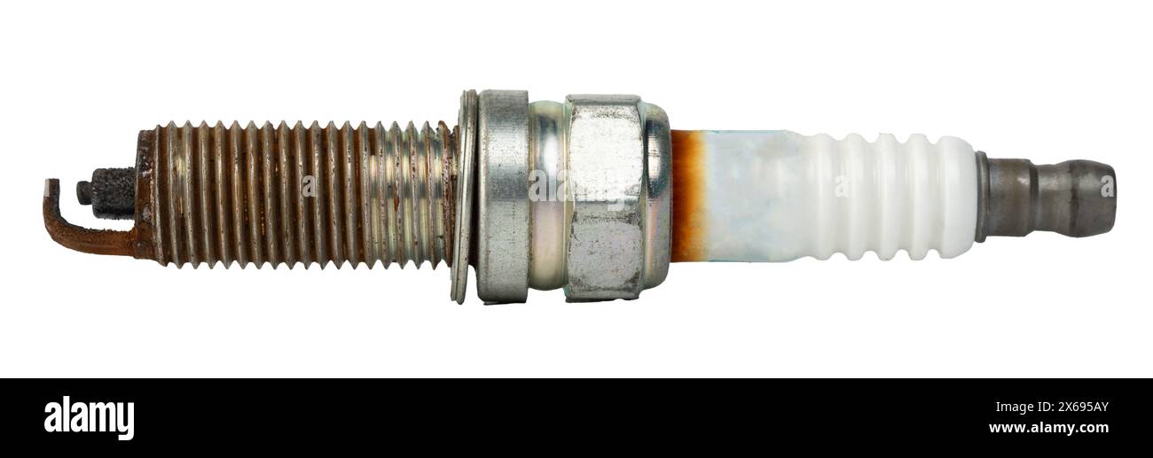 Accensione auto iridio scintilla isolata su sfondo bianco studio Foto Stock