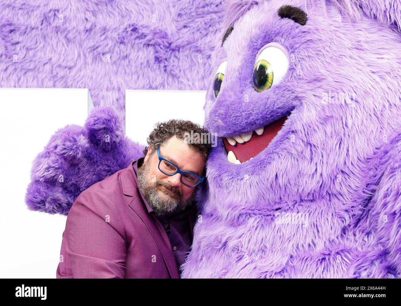 New York, Stati Uniti. 13 maggio 2024. Bobby Moynihan arriva sul Red carpet per la prima di "If" di Paramount a New York al SVA Theater lunedì 13 maggio 2024 a New York City. Foto di John Angelillo/UPI credito: UPI/Alamy Live News Foto Stock