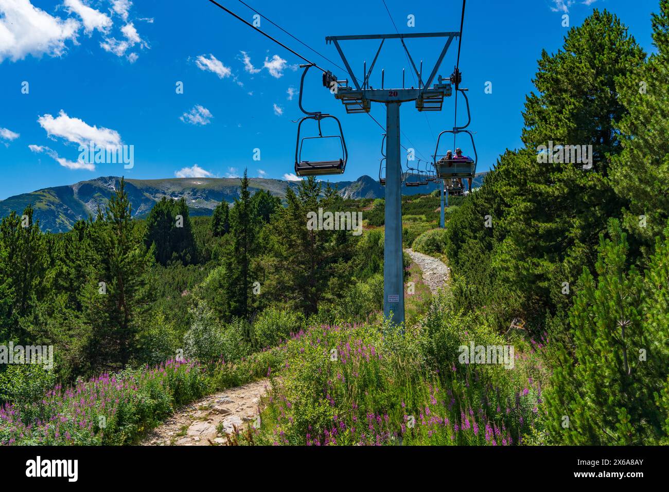 Seggiovia per i sette laghi di Rila sul monte Rila, Bulgaria Foto Stock