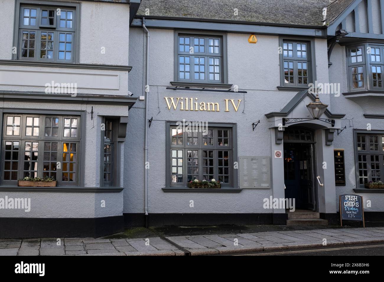 Il pub William IV in Kenwyn Street nel centro di Truro in Cornovaglia, Regno Unito Foto Stock
