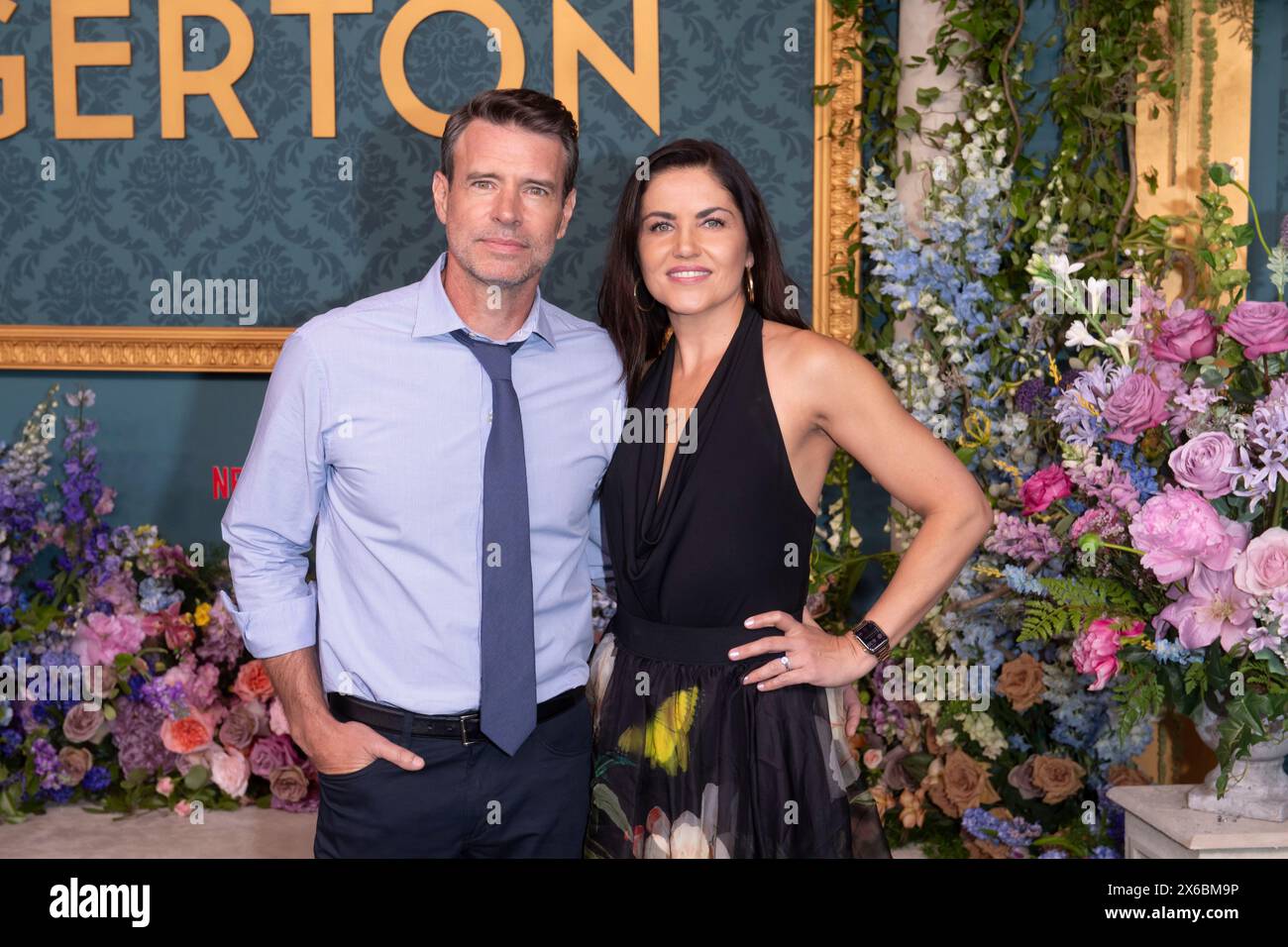 New York, Stati Uniti. 13 maggio 2024. (L-R) Scott Foley e Marika Domi?czyk partecipano alla prima mondiale della terza stagione di Netflix 'Bridgerton' a New York all'Alice Tully Hall, Lincoln Center il 13 maggio 2024 a New York. Credito: SOPA Images Limited/Alamy Live News Foto Stock