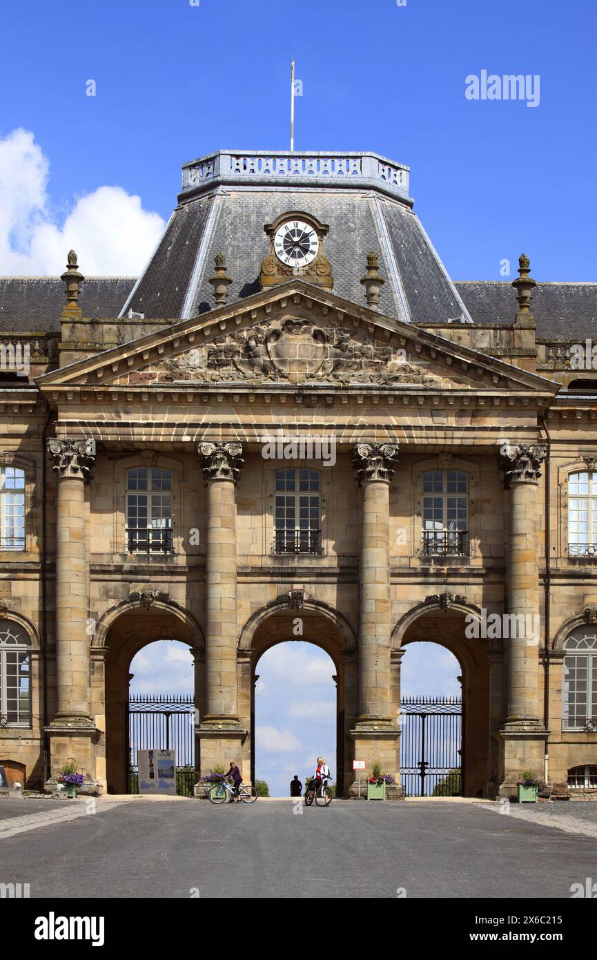 Chateau de Luneville noto come “le Versailles Lorrain”. Porta. Luneville, Lorena, Francia Foto Stock