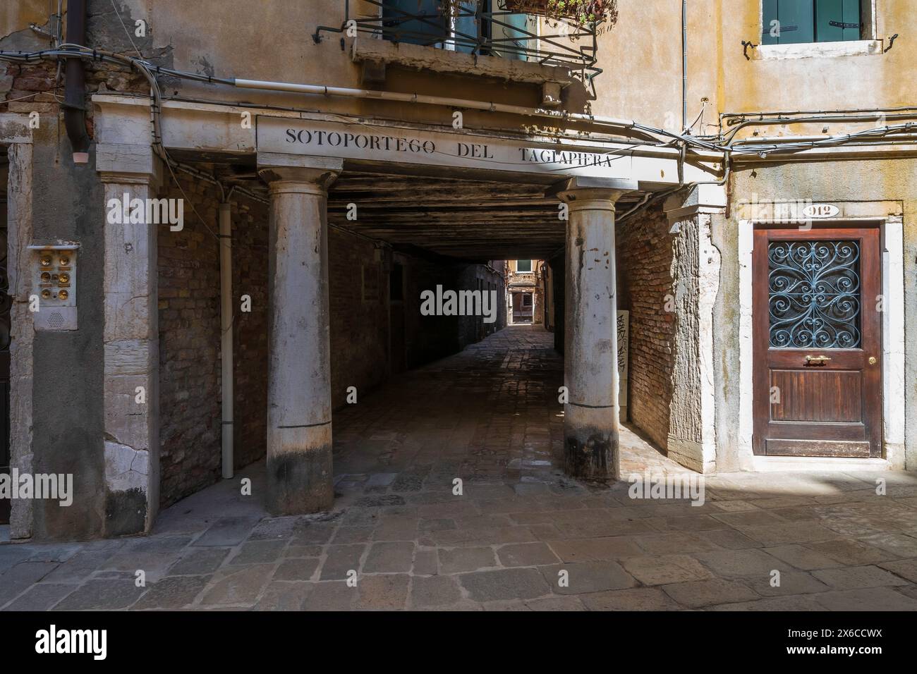 Strade secondarie di Venezia, Italia Foto Stock