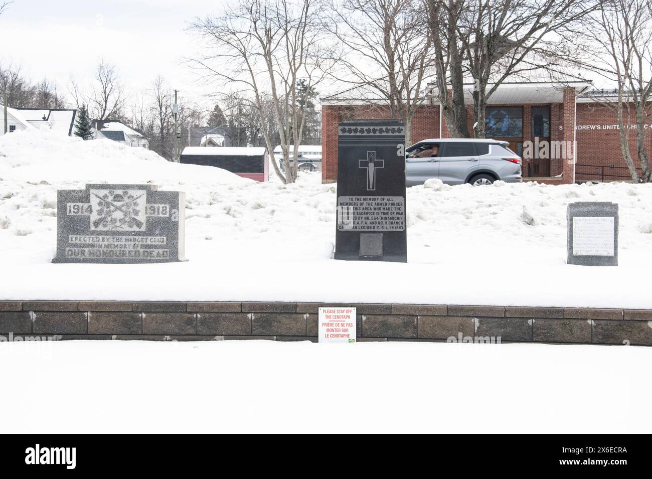 Cenotafio della prima Guerra Mondiale a Elm Park presso la Chatham Public Library di Miramichi, New Brunswick, Canada Foto Stock