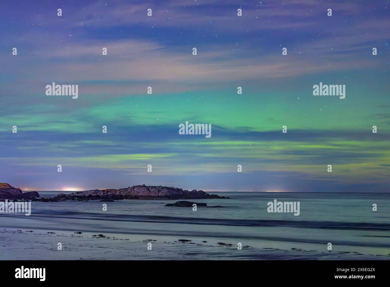 Aurora Borealis Sky, Stars, Sea & Sand Wingaersheek Beach Foto Stock