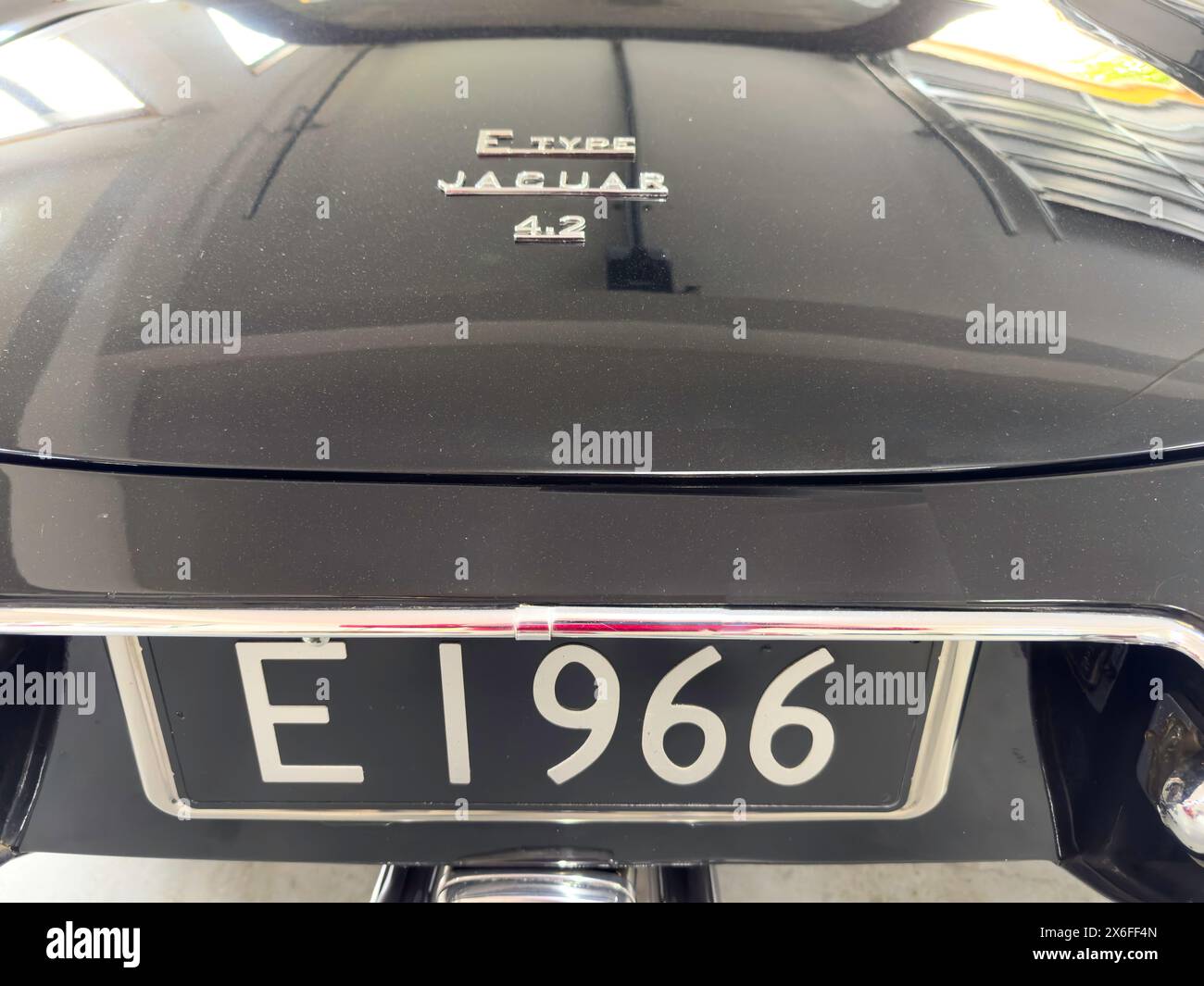 Parte posteriore di CLASSIC 1966 e Type Jaguar 4,2, Cashmere Hills, Christchurch Central, Christchurch (Ōtautahi), Canterbury, nuova Zelanda Foto Stock
