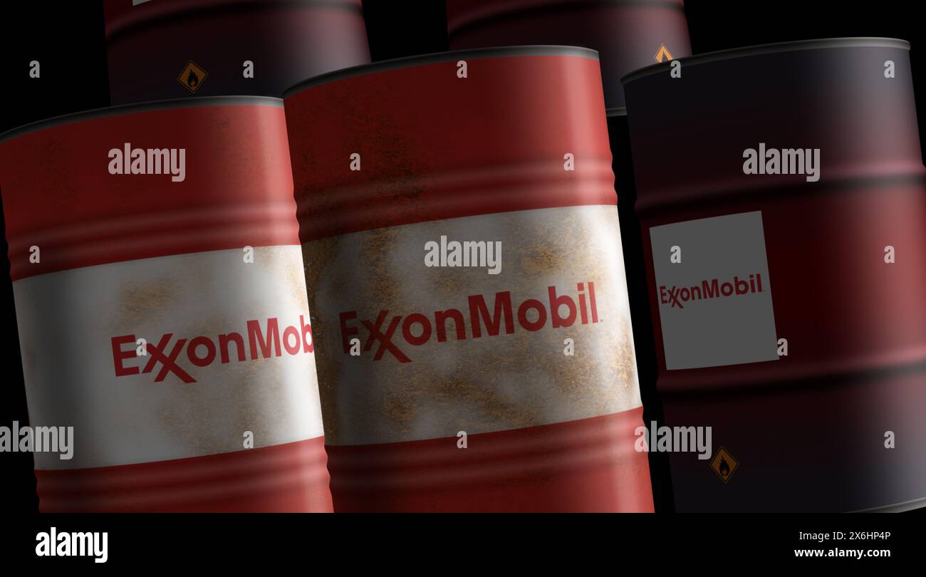 Poznan, Polonia, 12 maggio 2024: Il concetto di barili di petrolio e gas ExxonMobile è in corso di fila. Exxon Mobile e contenitori industriali a benzina illustrati 3d. Foto Stock