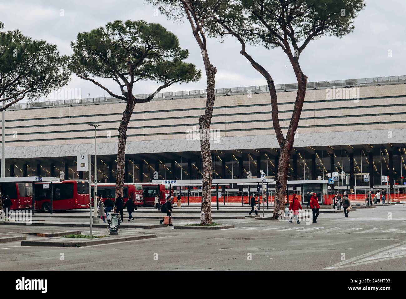 Roma, Italia - 27.12.2023: Roma termini, stazione ferroviaria principale di Roma, Italia. Foto Stock