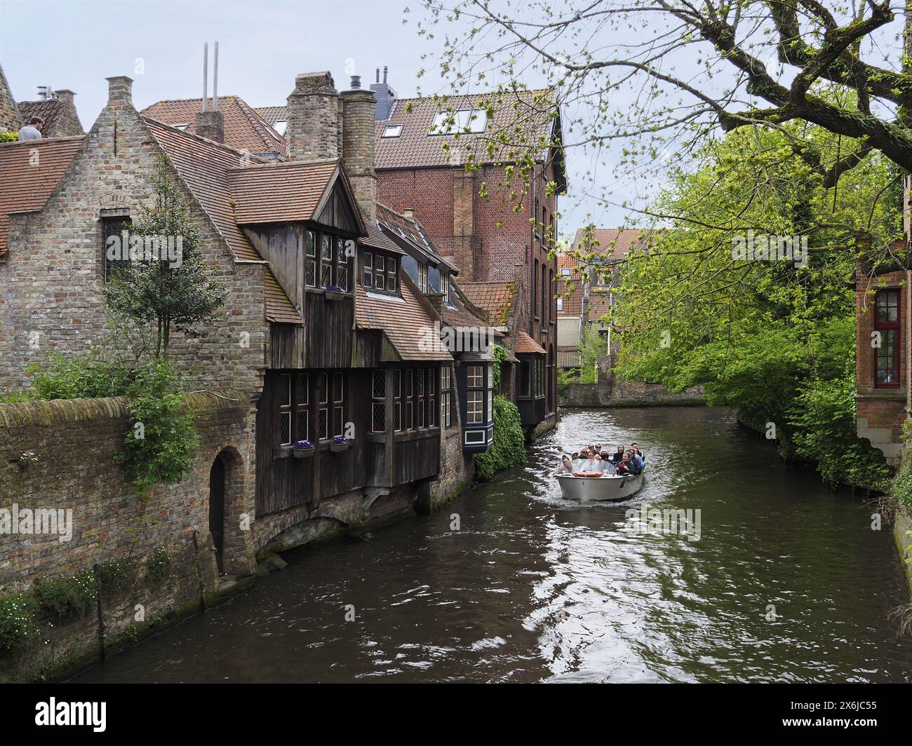 Una passeggiata attraverso Bruges in Belgio Foto Stock