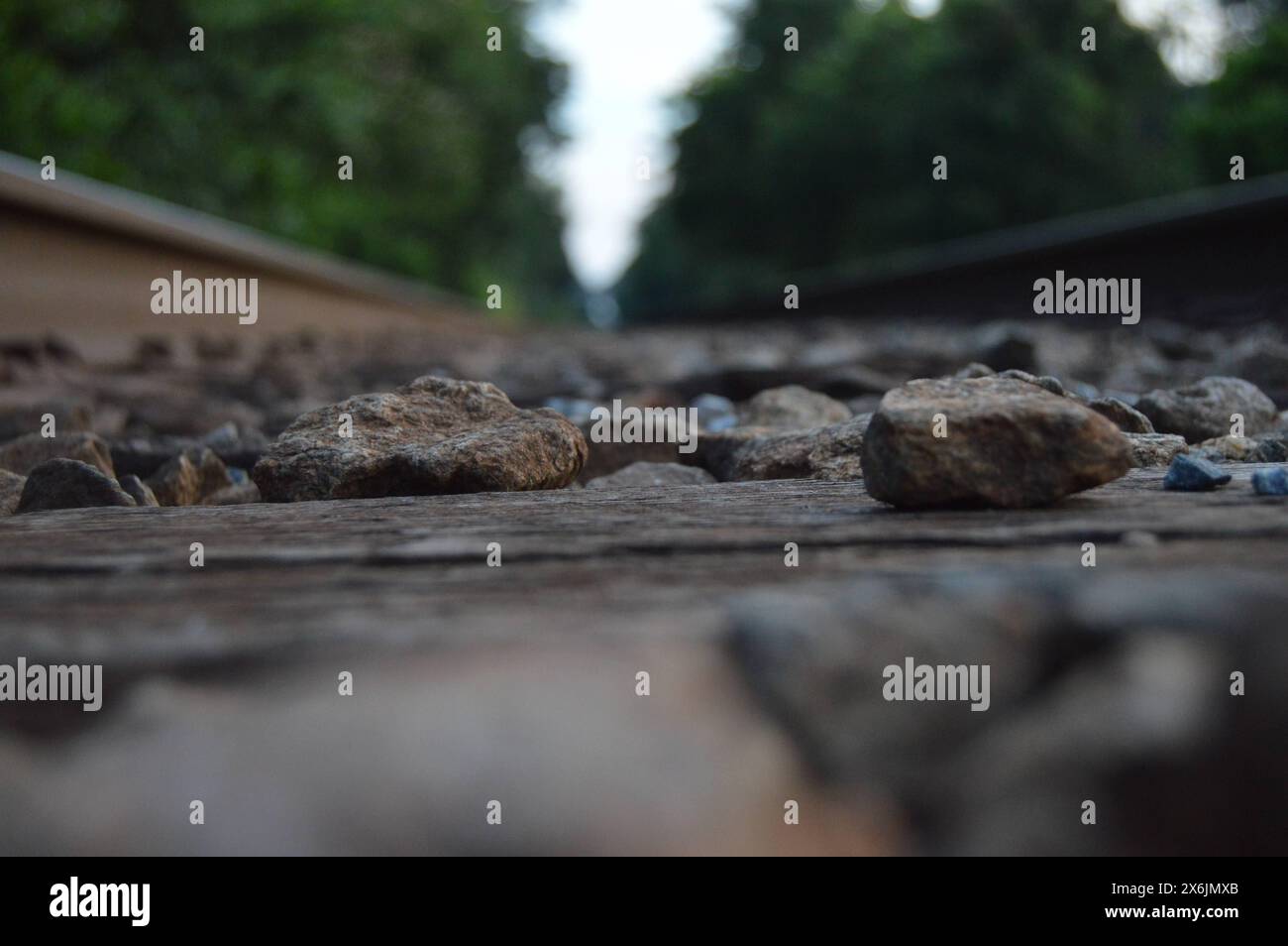 Rocce su una ferrovia. Foto Stock