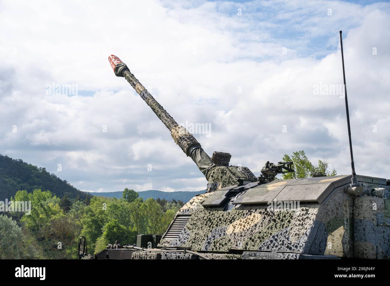 Panzerhauditze 2000 (PzH 2000) Olucitore blindato, olucitore semovente tedesco da 155 mm Foto Stock