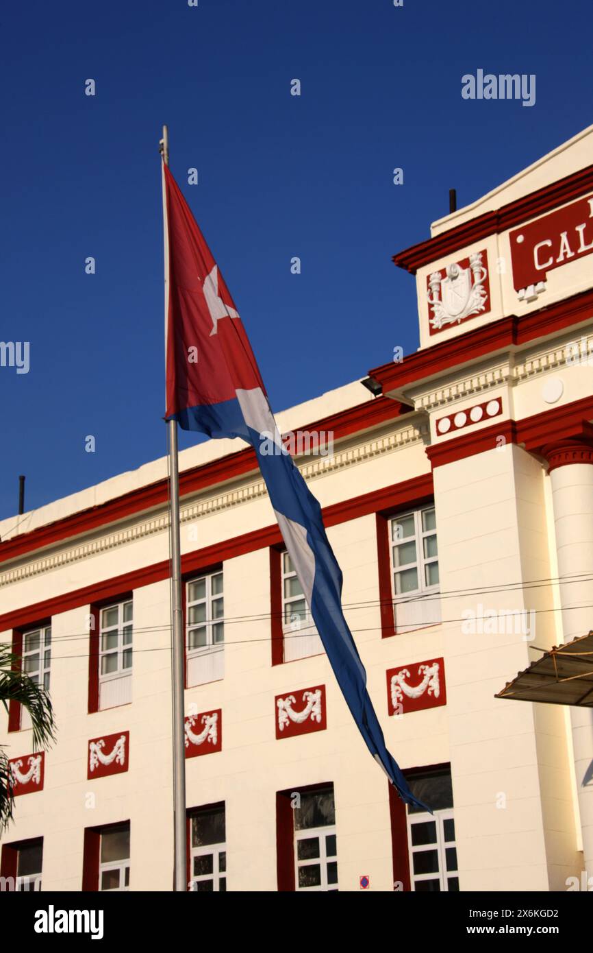 Calixto Garcia General Hospital, Avenida de la Universidad, Vedado, l'Avana, Cuba. Foto Stock