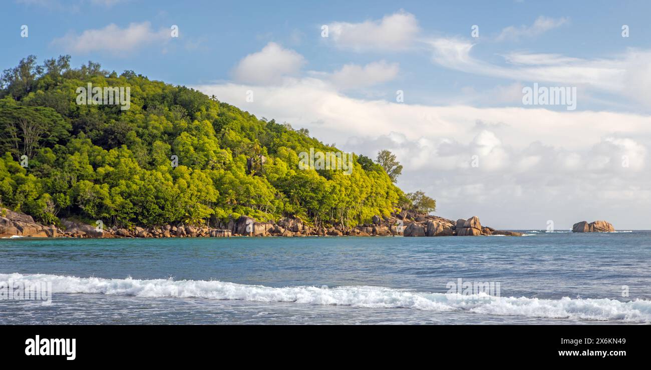 Anse Takamaka Beach, Mahé, Seychelles, Africa Foto Stock