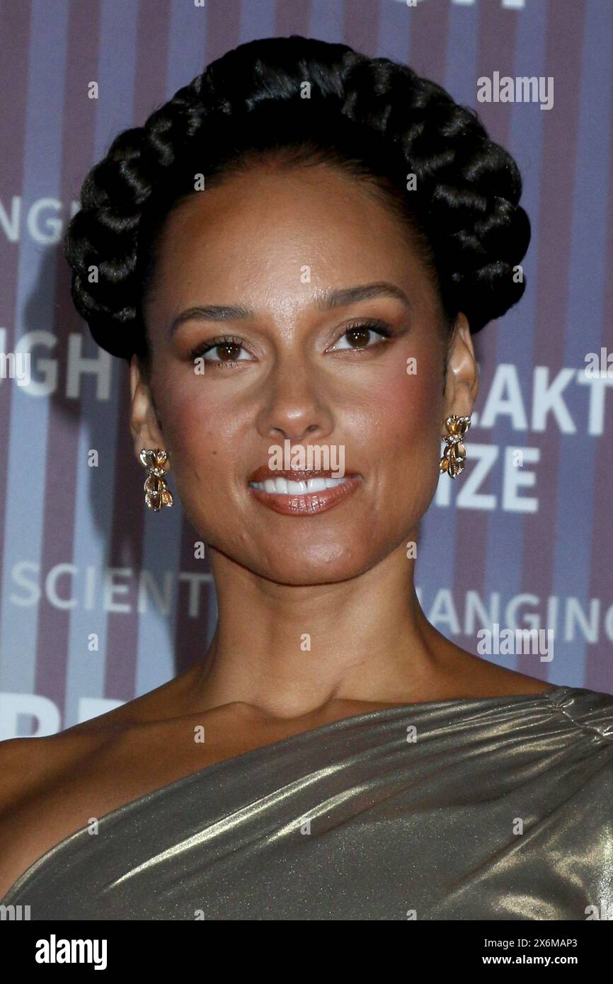 10° Annual Breakthrough Prize Ceremony presso l'Academy Museum of Motion Pictures il 13 aprile 2024 a Los Angeles, CA con: Alicia Keys dove: Los Angeles, California, Stati Uniti quando: 13 aprile 2024 credito: Nicky Nelson/WENN Foto Stock