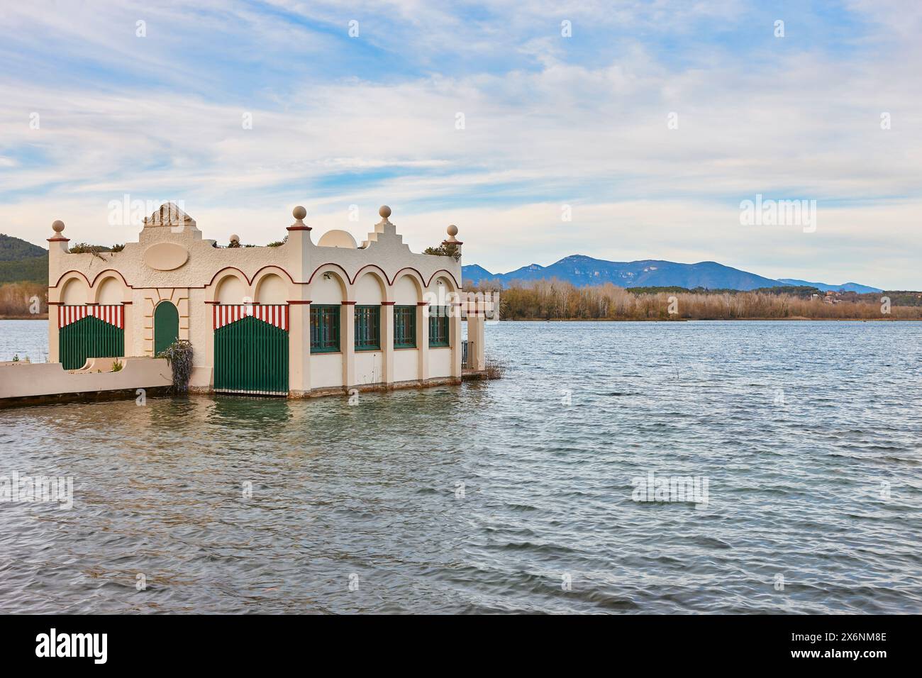 Bancarelle tradizionali al lago Banyoles. Girona, Catalogna. Spagna Foto Stock