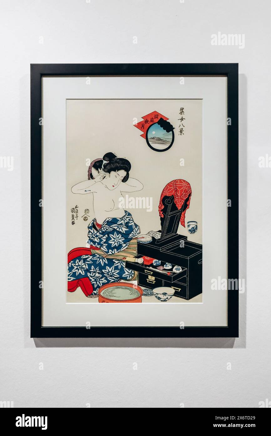 Nizza, Francia - 19 novembre 2023: "Autumn Moon on Lake Dotei" dalla serie Eight aspects of Women, di Utagawa Kunisada I. Japan, Showa era reprint, Foto Stock