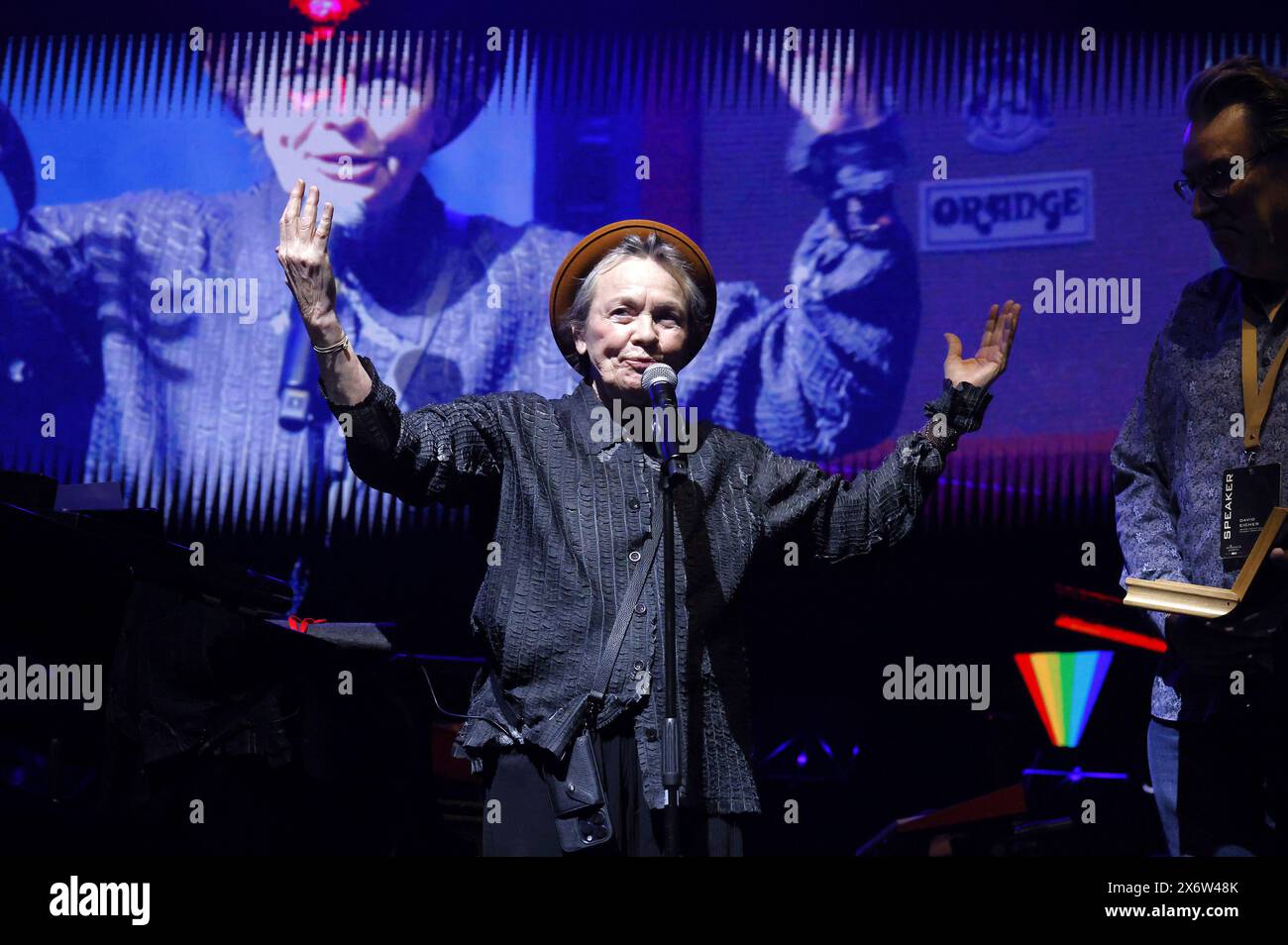 Laurie Anderson bei der Verleihung der Stephen Hawking Medal for Science Communication beim Starmus VII Festival 2024. Bratislava, 16.05.2024 anni Foto Stock