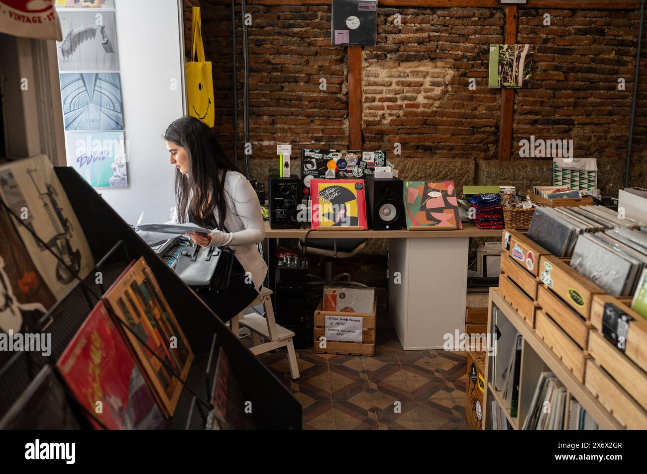 Reccled Music Center & Friperie, negozio di dischi di seconda mano specializzato in vinili di generi eclettici e classici, Madrid, Spagna Foto Stock