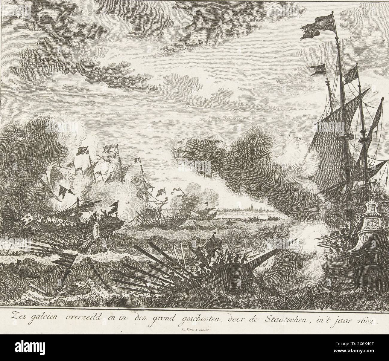 La distruzione delle galee spagnole al largo della costa fiamminga, nel 1602, sei galee salparono e spararono a terra, da parte degli Stati, nel 1602 (titolo su oggetto), la distruzione delle galee spagnole nella Manica al largo della costa fiamminga da parte della flotta olandese al comando del viceammiraglio Jacob van Duivenvoorde, signore di Obdam, 3 ottobre 1602. In primo piano una galea è sotto fuoco da una nave olandese., stampa, tipografo: Simon Fokke, (menzionato sull'oggetto), Paesi Bassi del Nord, 1756 - 1758, carta, incisione, altezza, 179 mm x larghezza, 205 mm Foto Stock