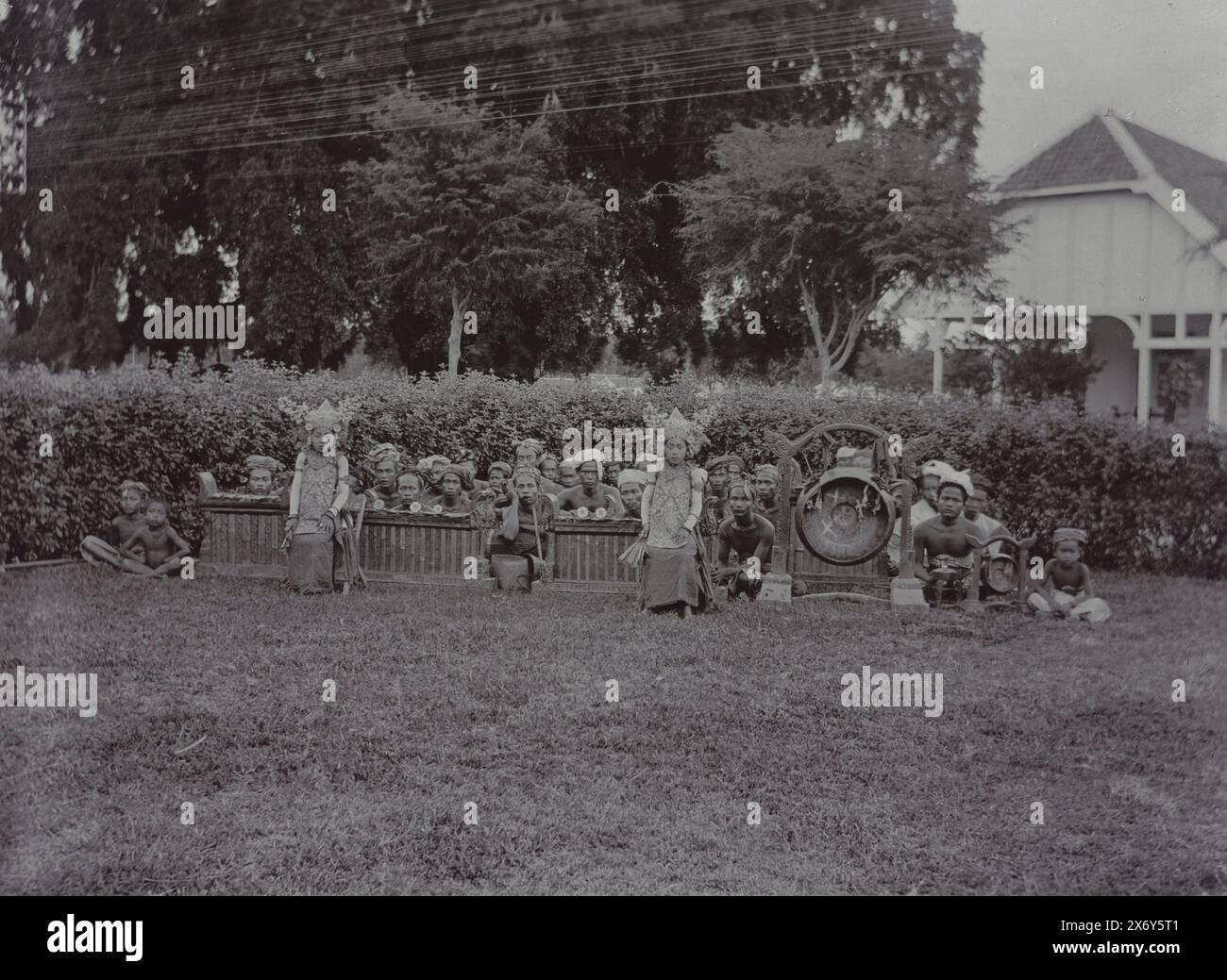 Bali, Fotografia, Onnes Kurkdjian, Bali, c. 1900, carta, stampa in gelatina argento, altezza, 164 mm x larghezza, 225 mm Foto Stock