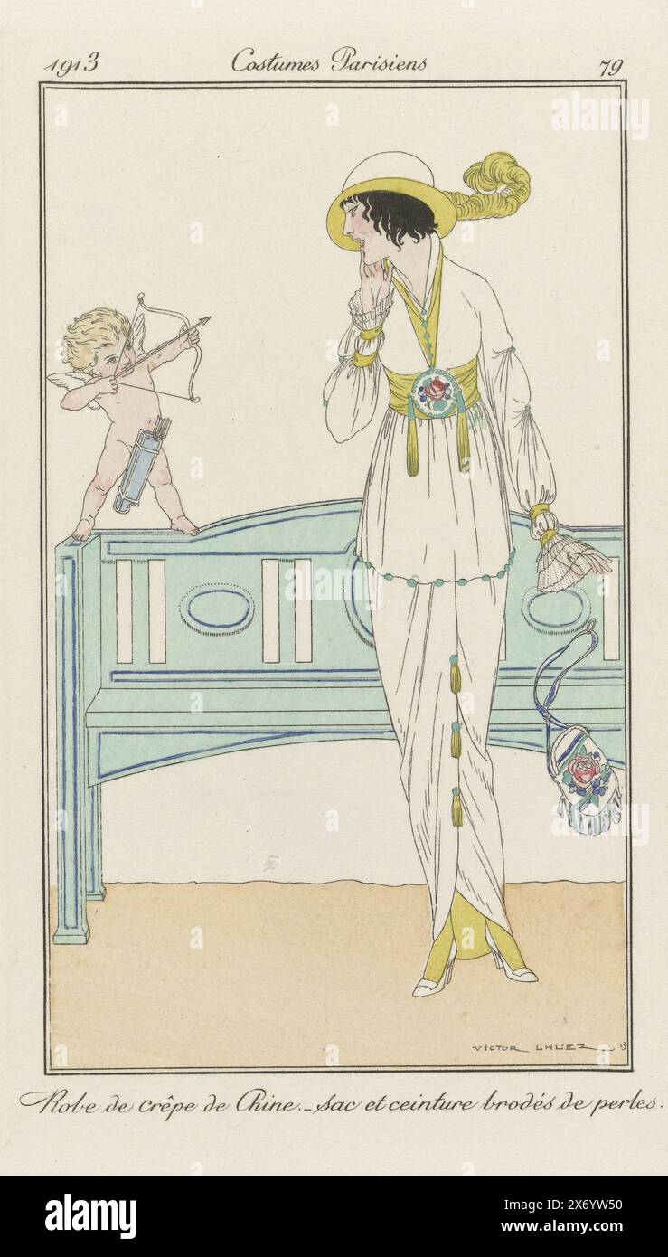 Journal des Dames et des Modes, Costumes Parisiens, 1913, No. 79: Robe de crêp (...), donna in un abito di 'crepe de chine'. La borsa e la cintura sono ricamate con perle. È scioccata da Amor che le punta una freccia. Stampa dalla rivista di moda Journal des Dames et des Modes (1912-1914)., dopo il disegno di: Victor Lhuer, (menzionato sull'oggetto), stampatore: Anonimo, 1913, carta, incisione, altezza, 173 mm x larghezza, 107 mm Foto Stock