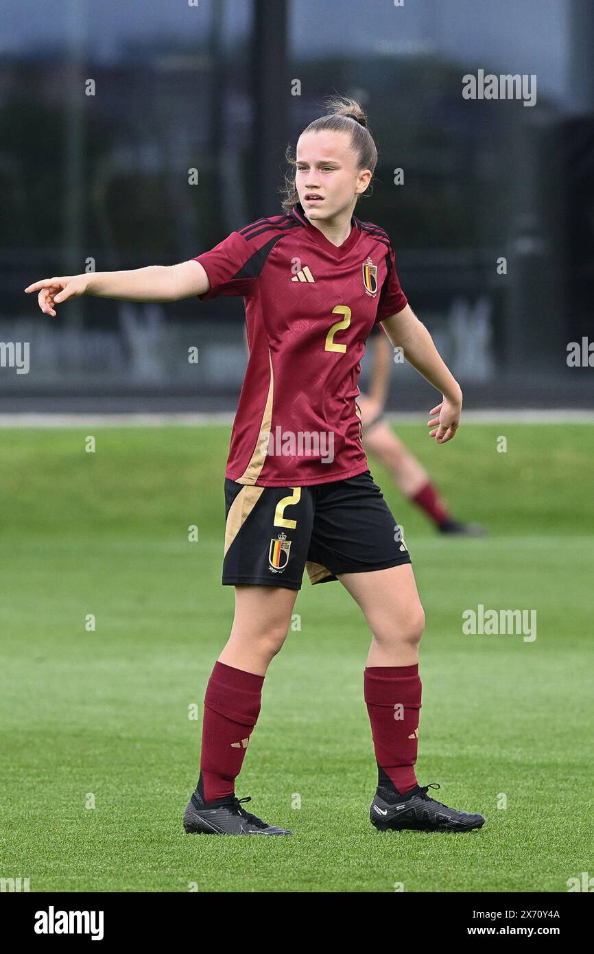 Tubize, Belgio. 16 maggio 2024. Janthe Ruymen (2) del Belgio nella foto durante una partita amichevole di calcio tra le nazionali under 16 del Belgio, chiamate le fiamme rosse, e la Germania giovedì 16 maggio 2024 a Tubize, in Belgio. Crediti: Sportpix/Alamy Live News Foto Stock