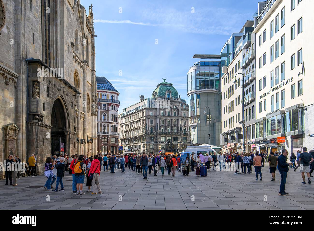 Vienna, Austria. Stock im Eisen, bella vecchia casa barocca, situata in Stefansplatz, all'angolo tra via Graben e Karntner Straße Foto Stock