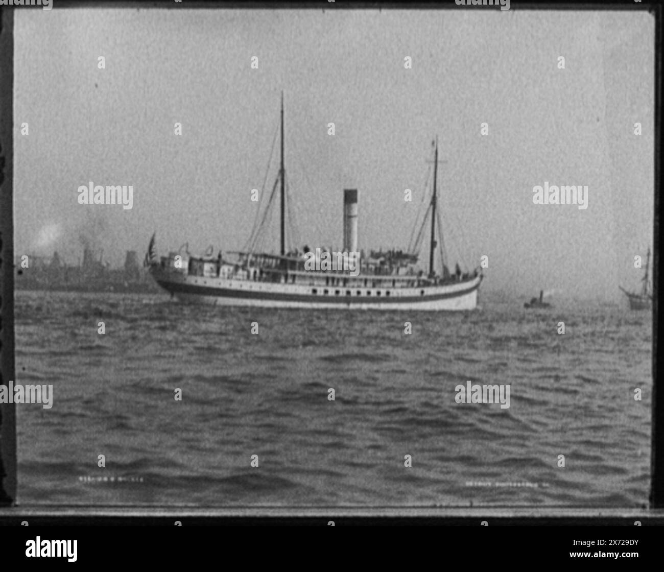 U.S.S. Solace, possibilmente di Edward H. Hart., elencato in Detroit, Catalogue J (1901)., Detroit Publishing Co. N. 0751., Gift; State Historical Society of Colorado; 1949, Solace (Hospital Ship) , Government Vessels, American. , Navi ospedaliere. Foto Stock